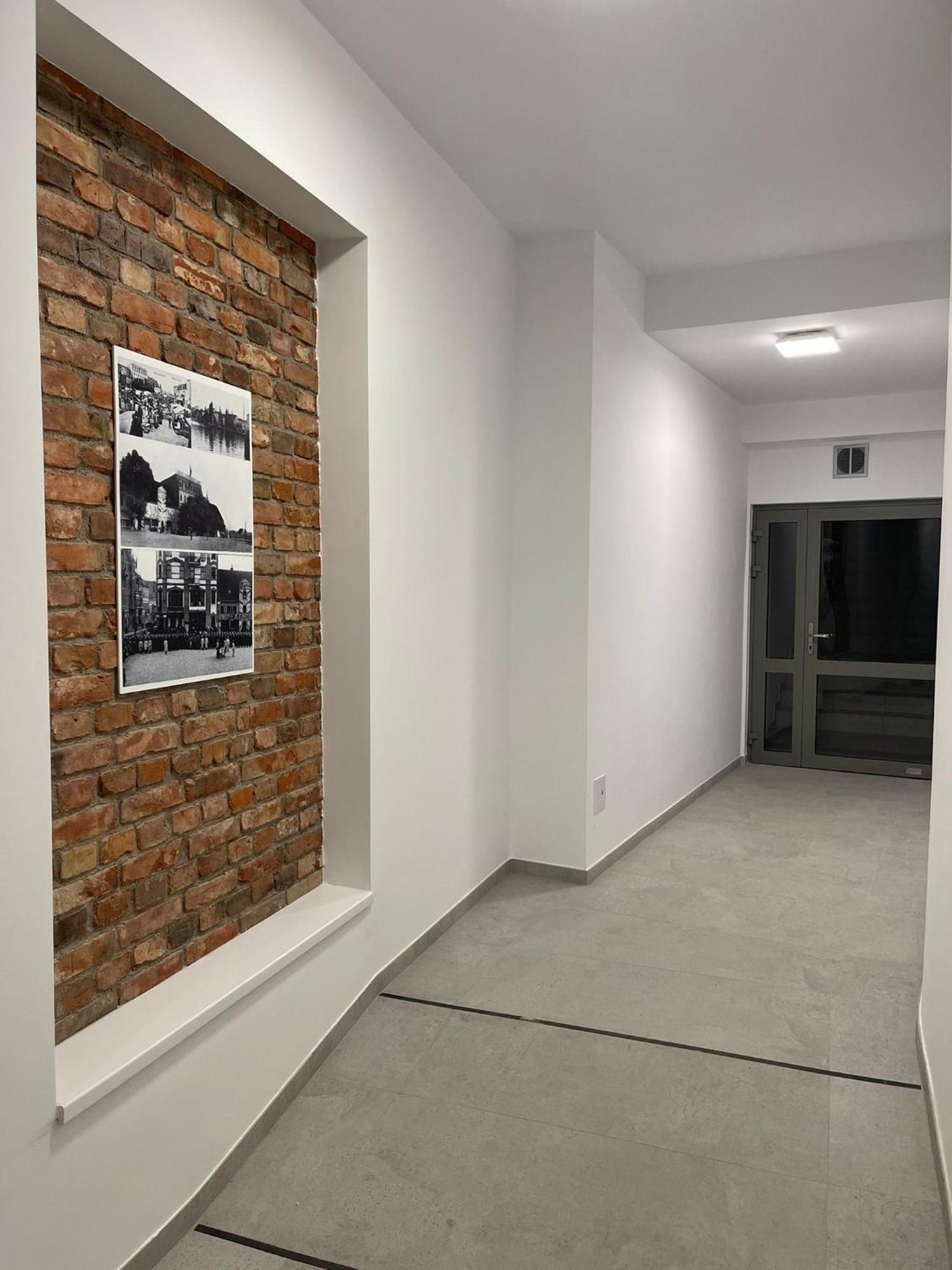 Golden Hour Apartments- Plac Slowianski 36 슈비노우이스쳬 외부 사진